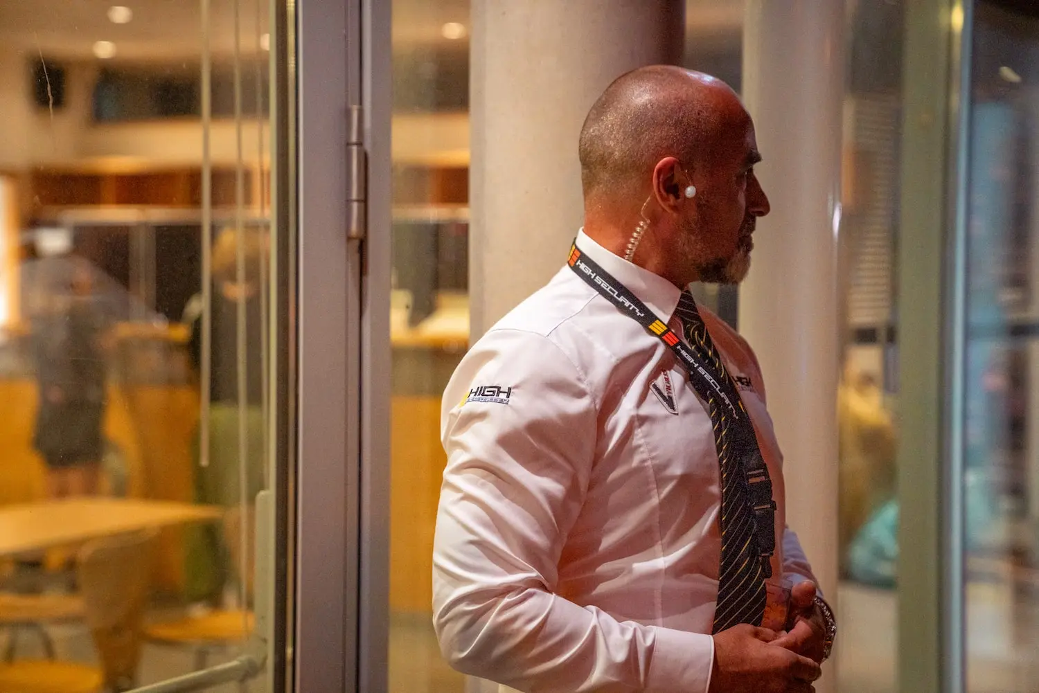 Bewakingsagent van High Security op een diplomatieke site