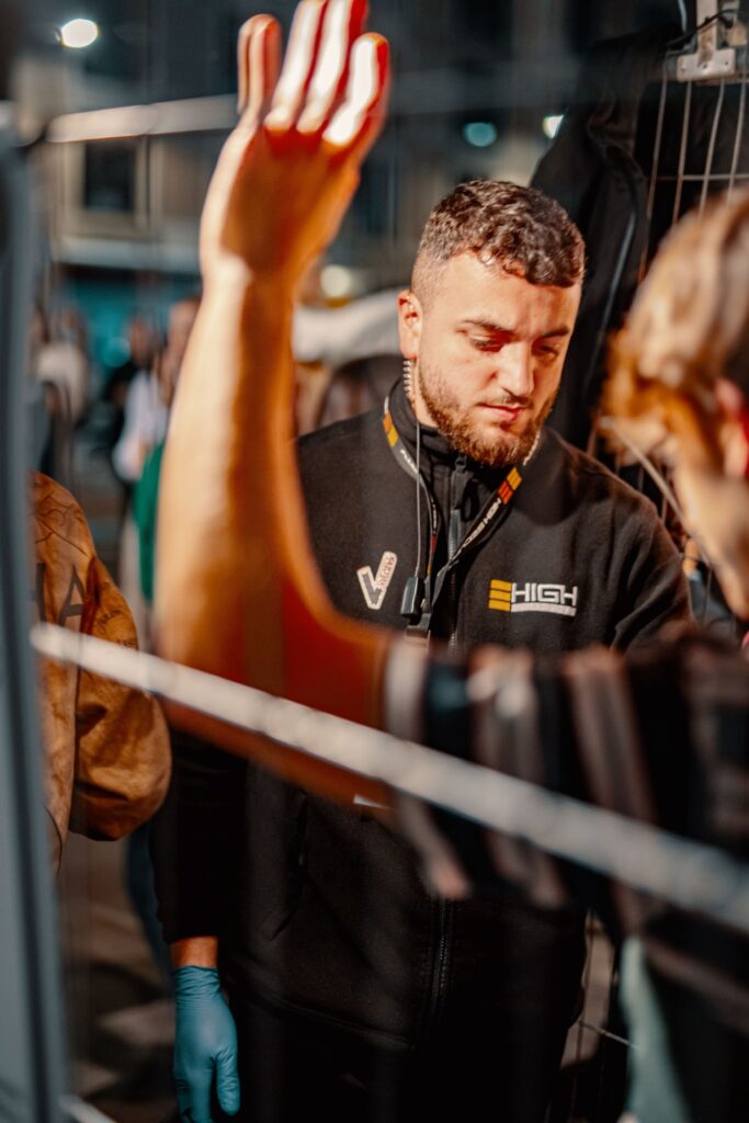 Agent de garde Event 1-min