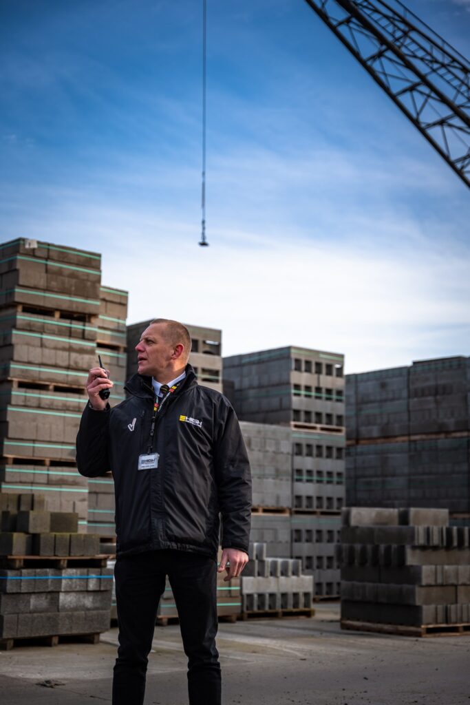 Agent de garde industriel 6-min